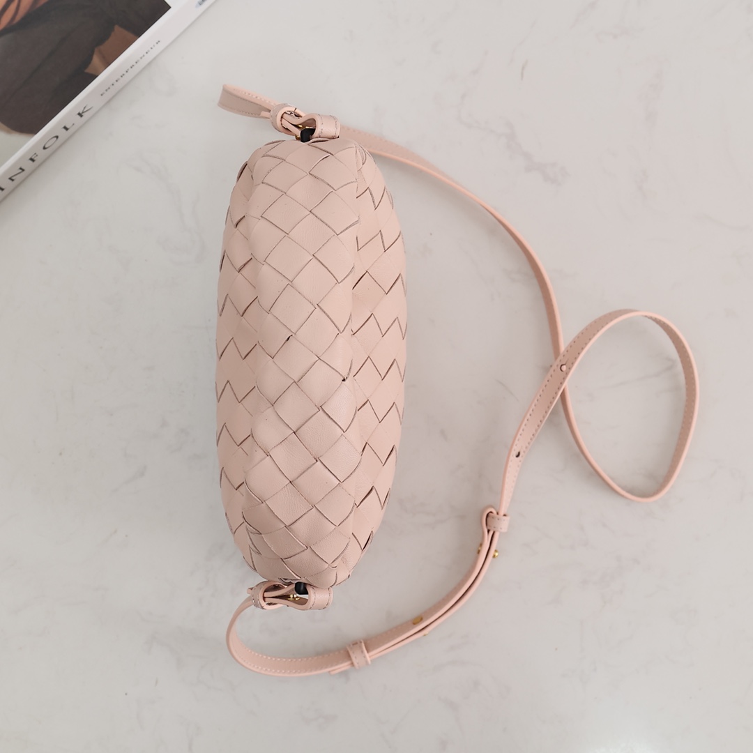 Bottega Veneta Mini Hop - EUR FASHION