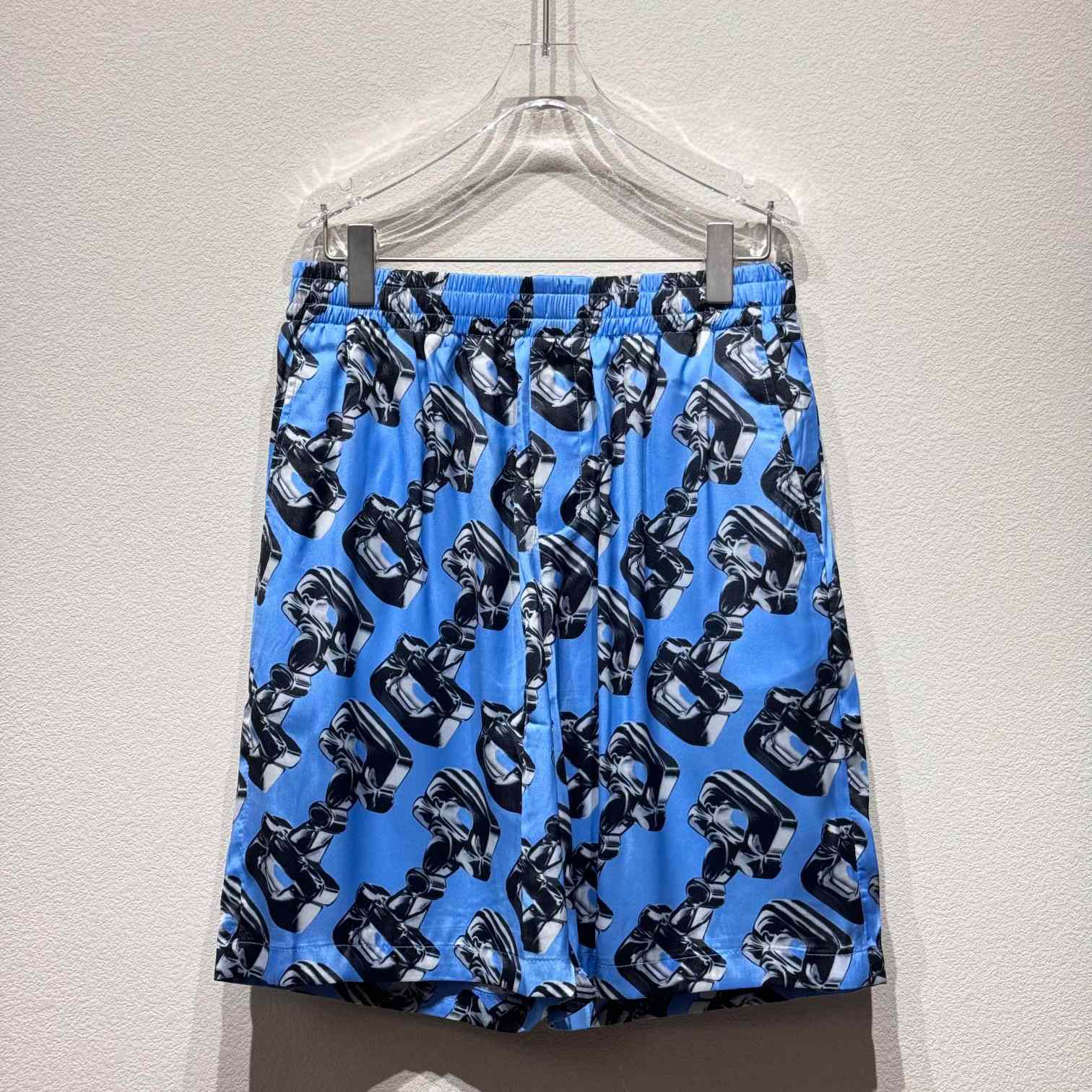 Gucci 3D Glass Horsebit Print Silk Shorts - EUR FASHION