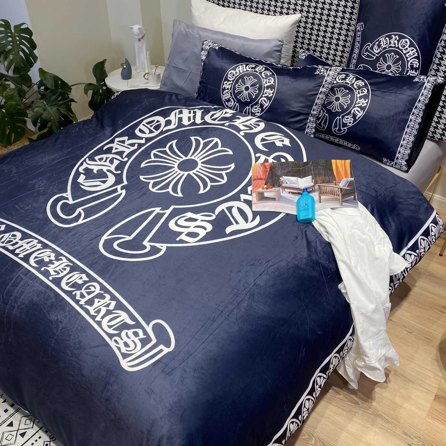 Chrome Hearts Bedding - EUR FASHION