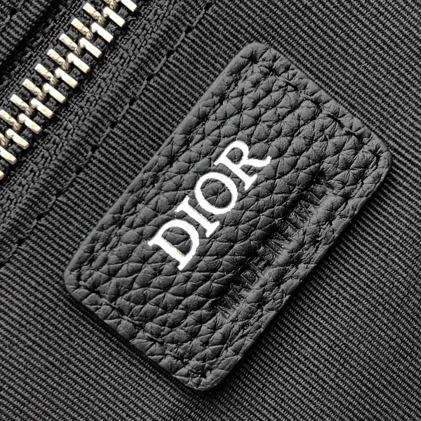 Dior Toiletry Bag - EUR FASHION