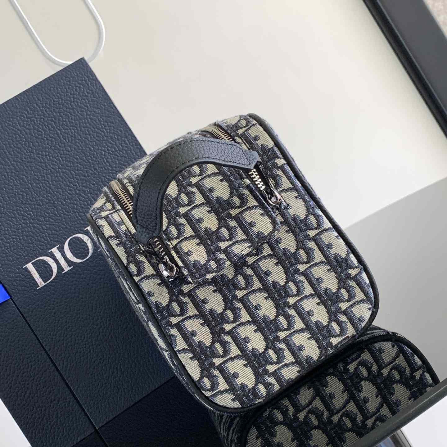 Dior Toiletry Bag - EUR FASHION