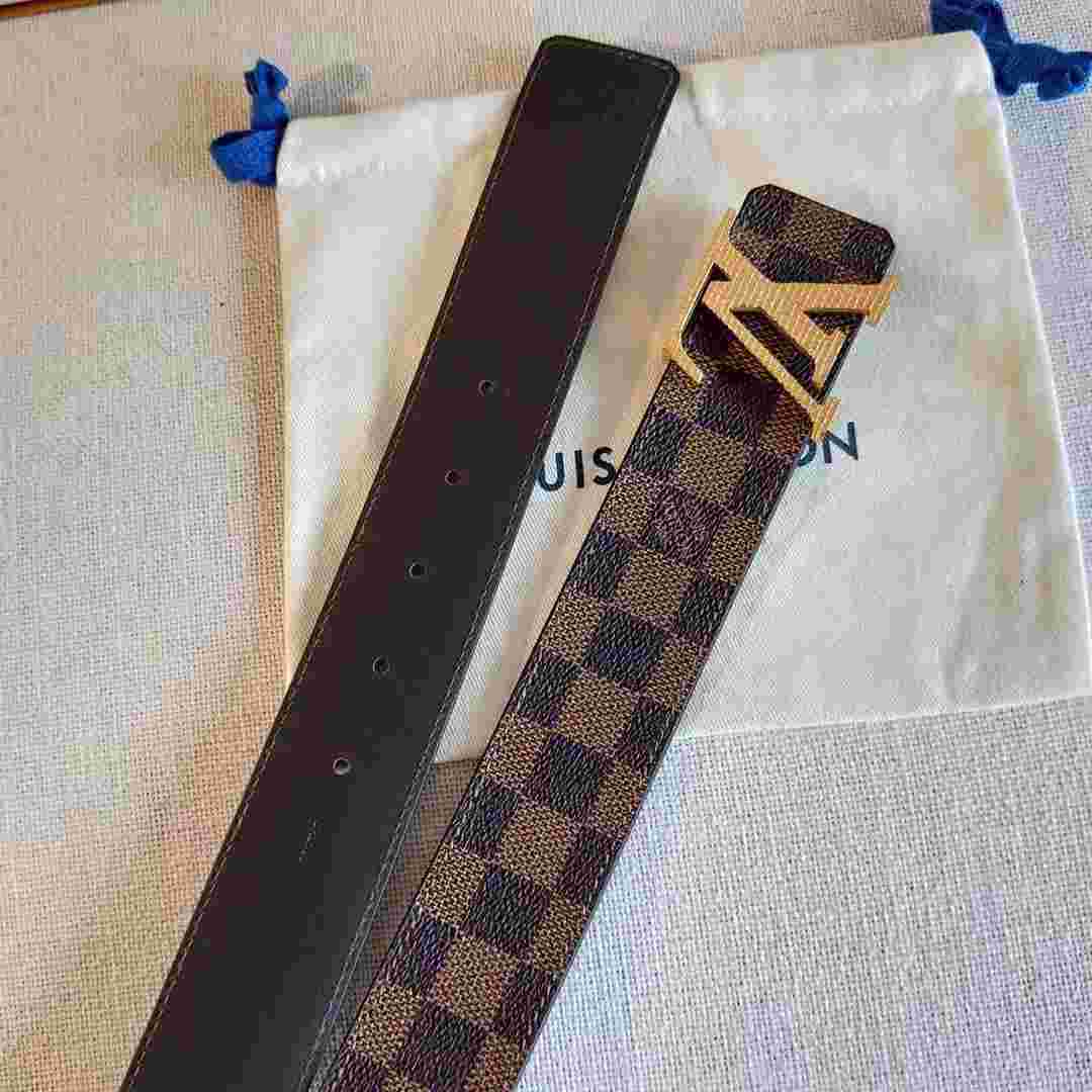 Louis Vuitton Belt - EUR FASHION