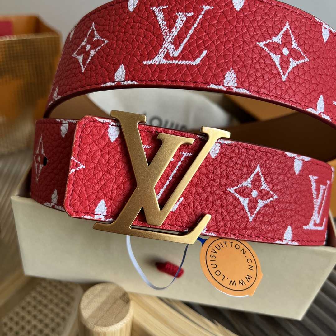 Louis Vuitton LV Initiales 40mm Reversible Belt   M8457V - EUR FASHION