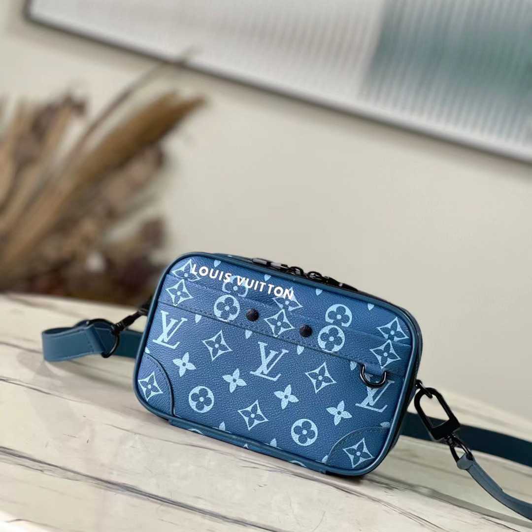 Louis Vuitton Alpha Wearable Wallet   M82801 - EUR FASHION