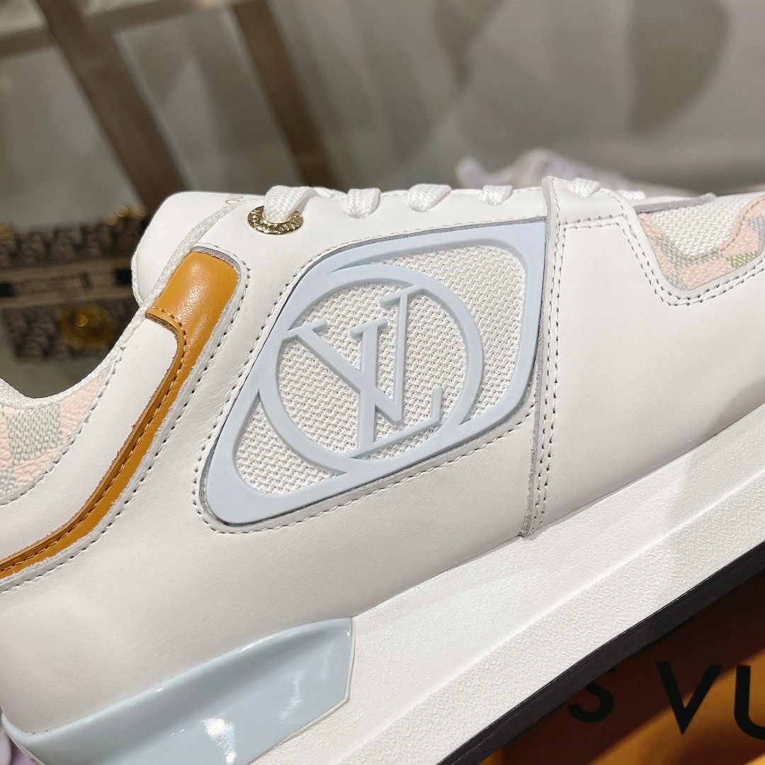 Louis Vuitton Neo Run Away Sneaker   1ACUGD - EUR FASHION