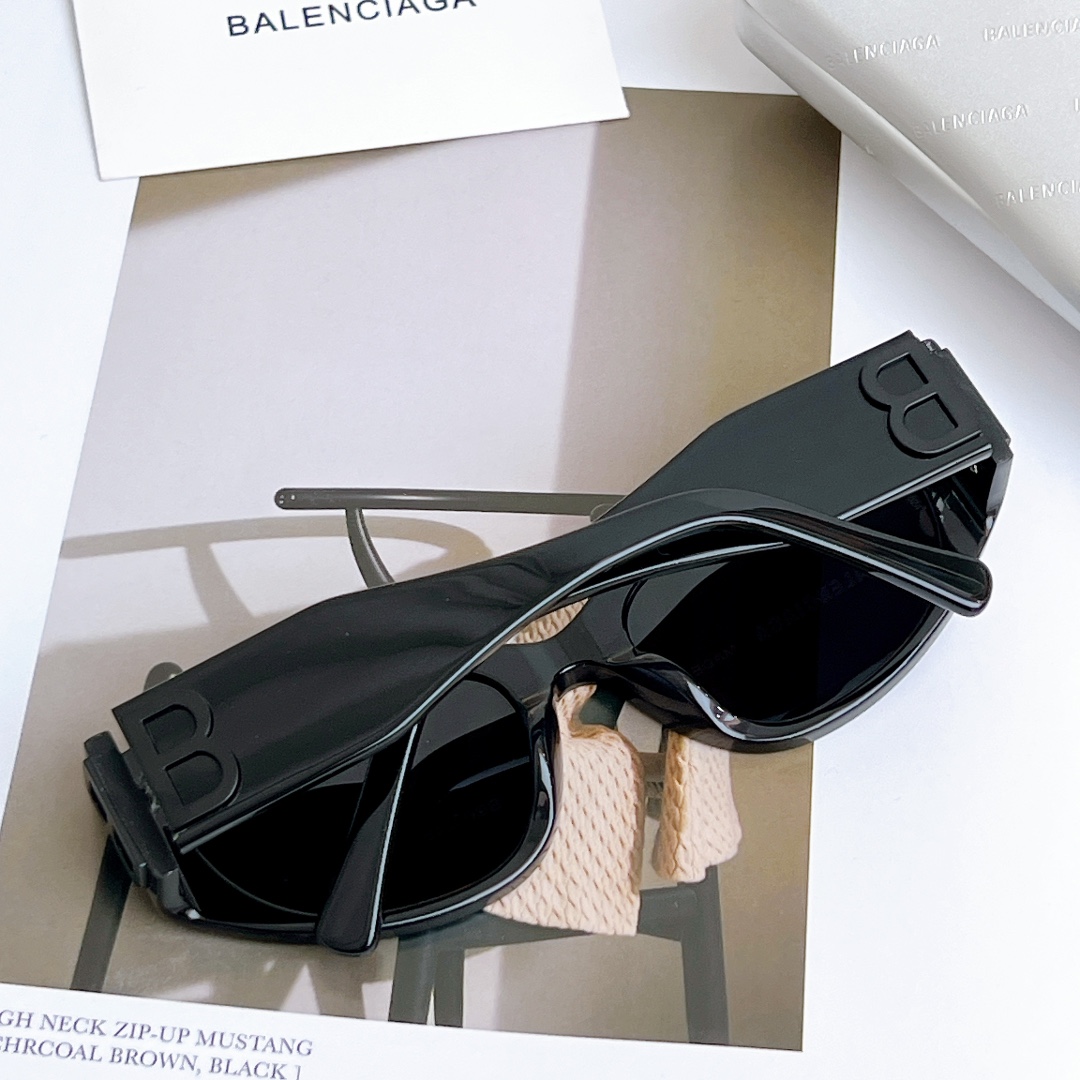 Balenciaga Bossy Round AF Sunglasses In Black  BB0324 - EUR FASHION