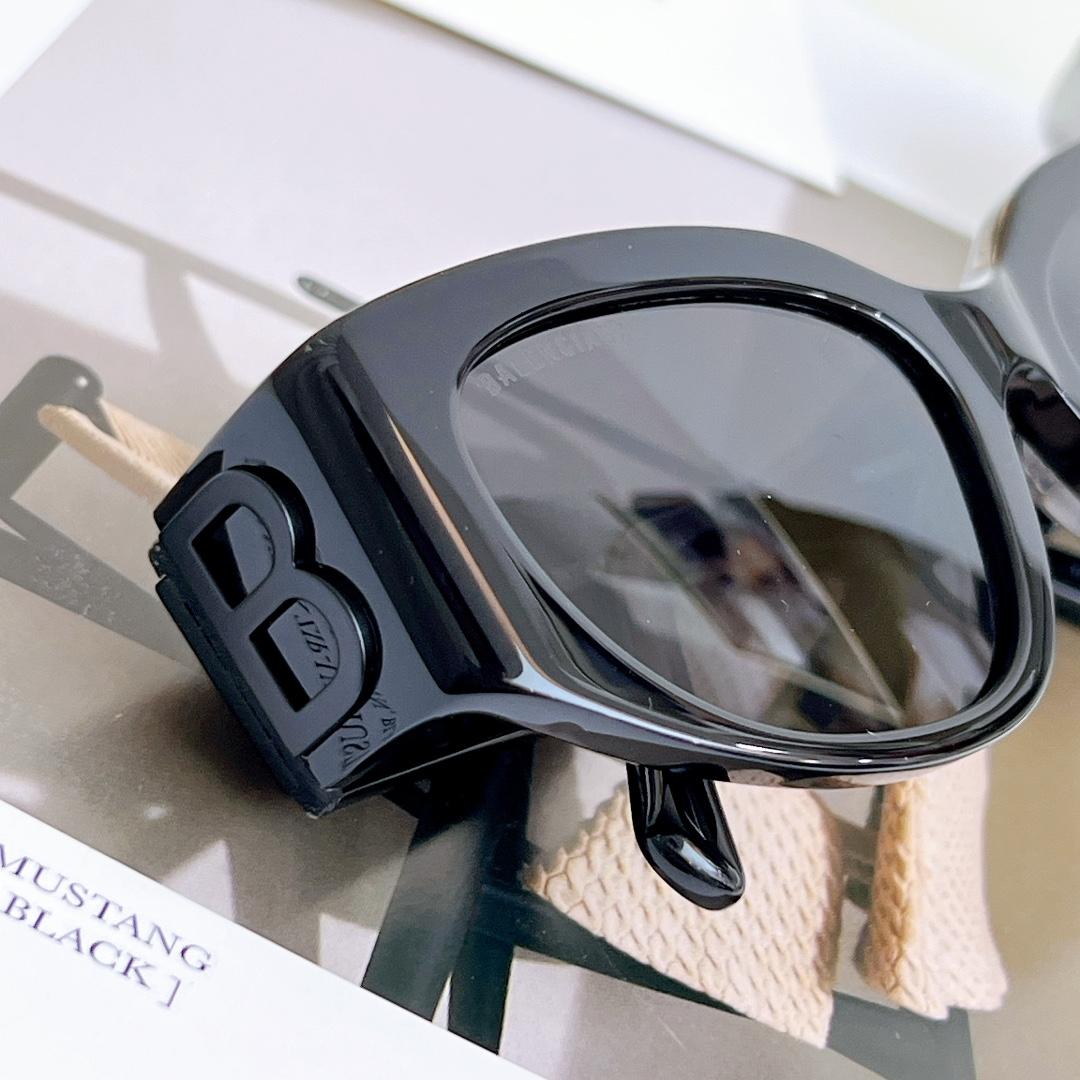 Balenciaga Bossy Round AF Sunglasses In Black  BB0324 - EUR FASHION