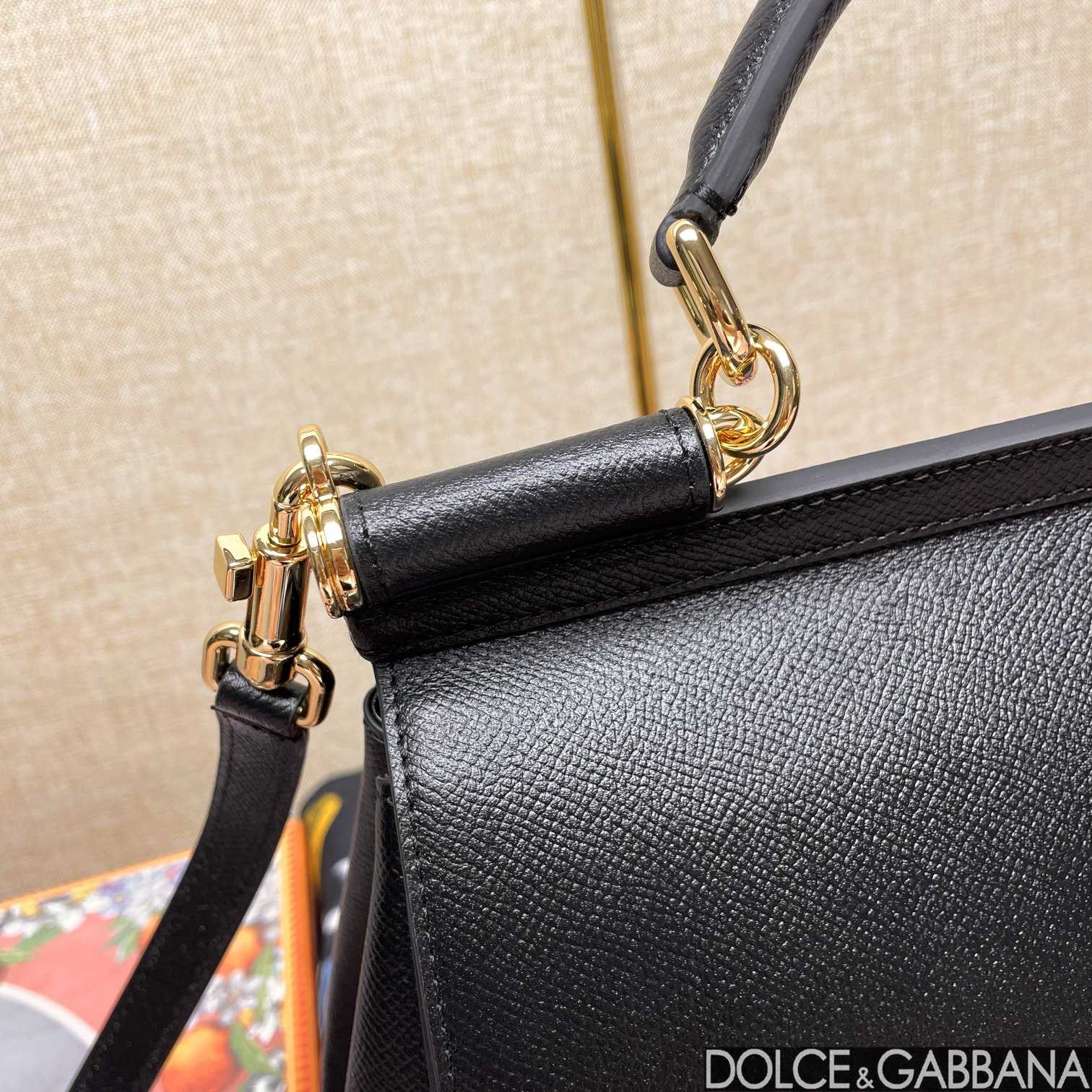 Dolce & Gabbana Sicily Handbag (25*12*20cm) - EUR FASHION