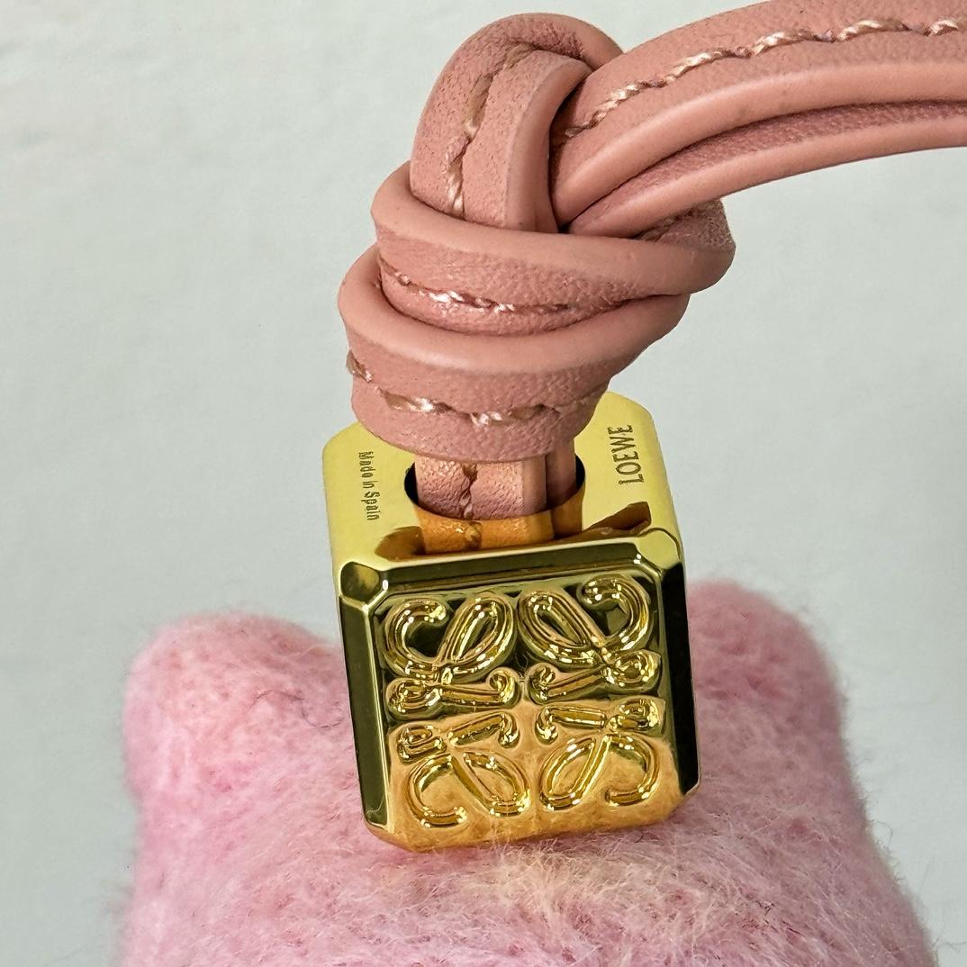 Loewe Pig Charm In Felt - EUR FASHION