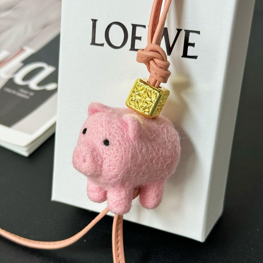 Loewe Pig Charm In Felt - EUR FASHION