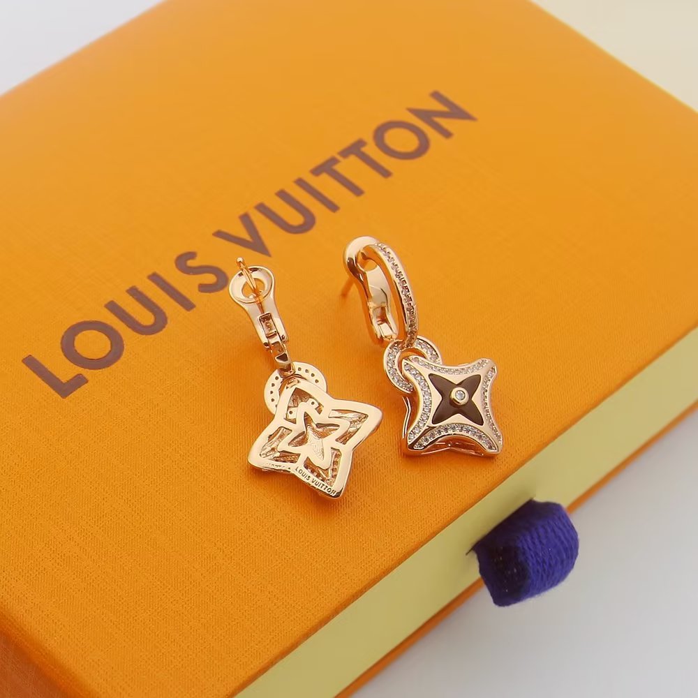 Louis Vuitton Ever Blossom Earrings - EUR FASHION