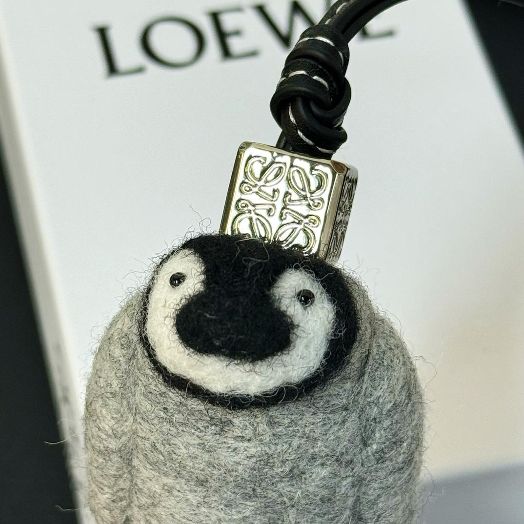 Loewe Baby Penguin Charm In Felt And Calfskin - EUR FASHION