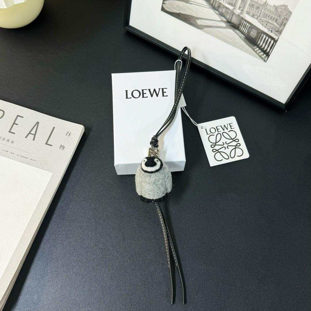 Loewe Baby Penguin Charm In Felt And Calfskin - EUR FASHION