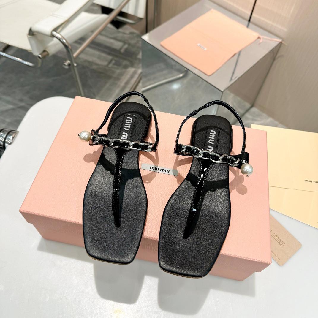 Miu Miu Patent Leather Thong Sandals - EUR FASHION