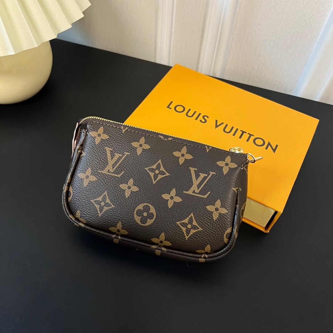 Louis Vuitton Mini Pochette Accessoires    M82623 - EUR FASHION