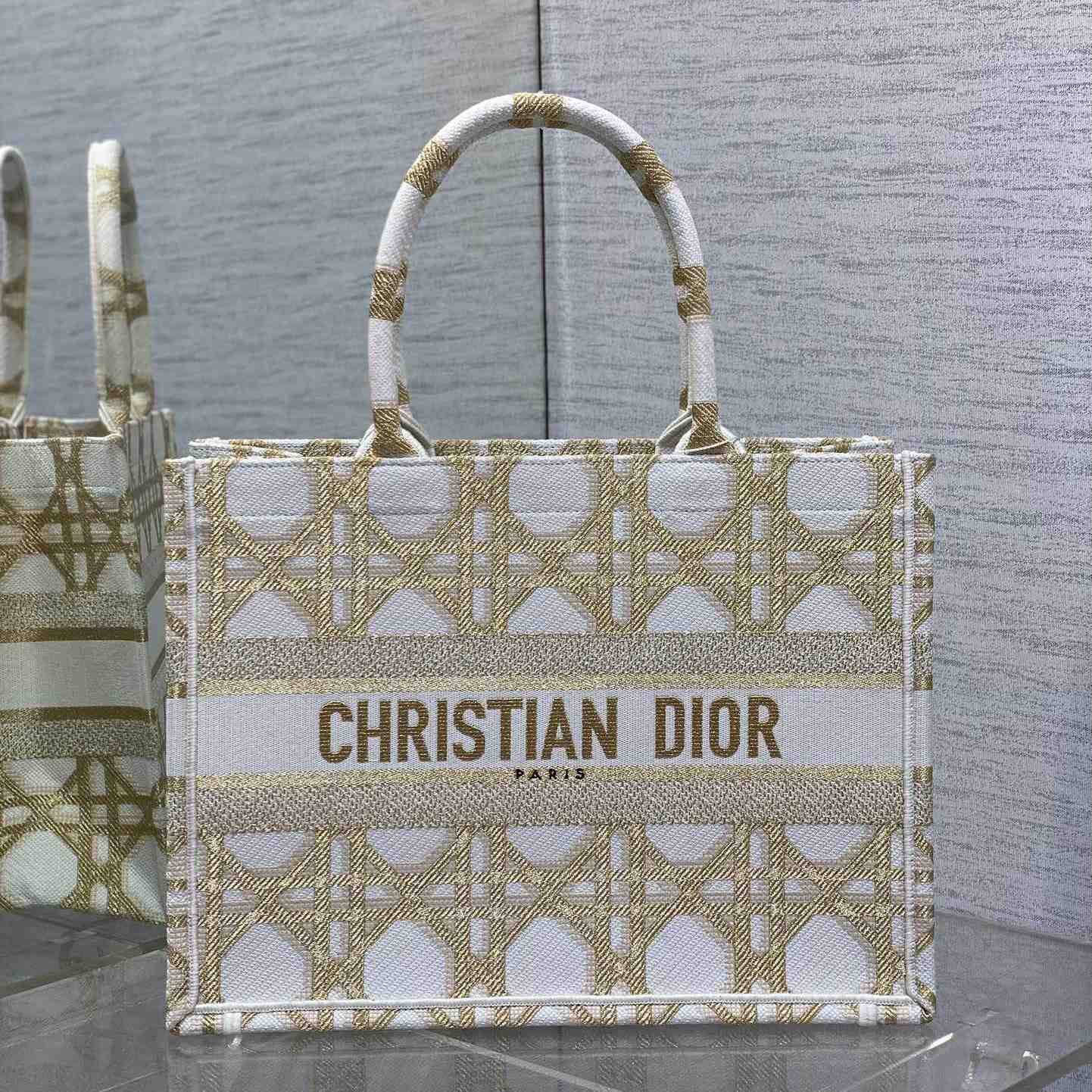 Dior Medium Dior Book Tote - EUR FASHION