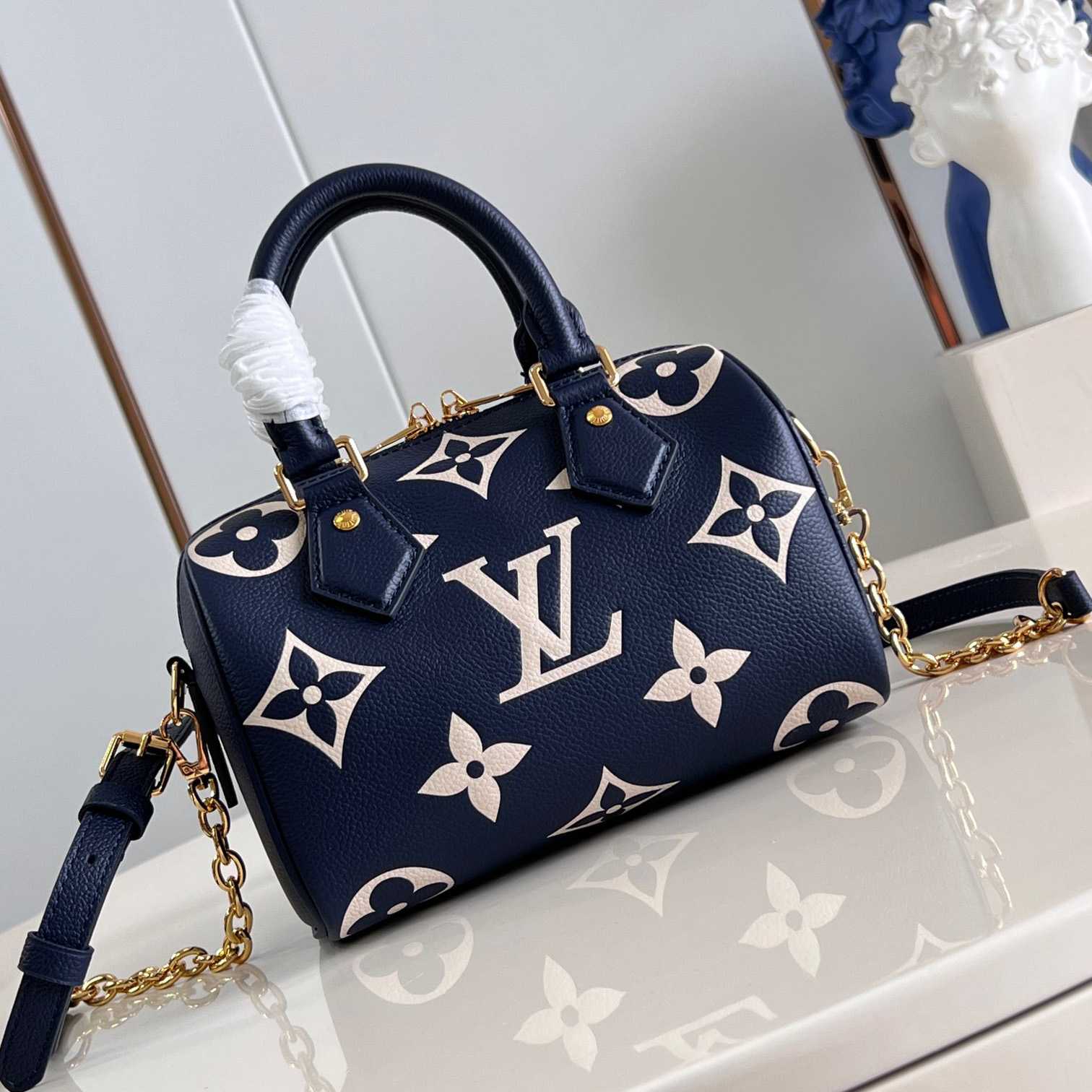 Louis Vuitton Speedy Bandouliere 20    M47048 - EUR FASHION