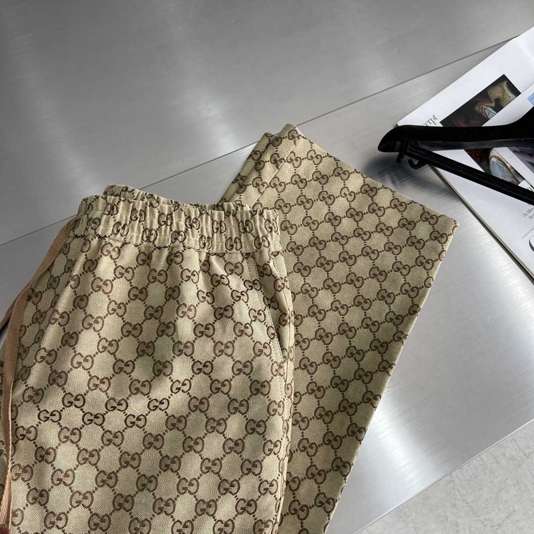 Gucci GG Supreme Pants - EUR FASHION