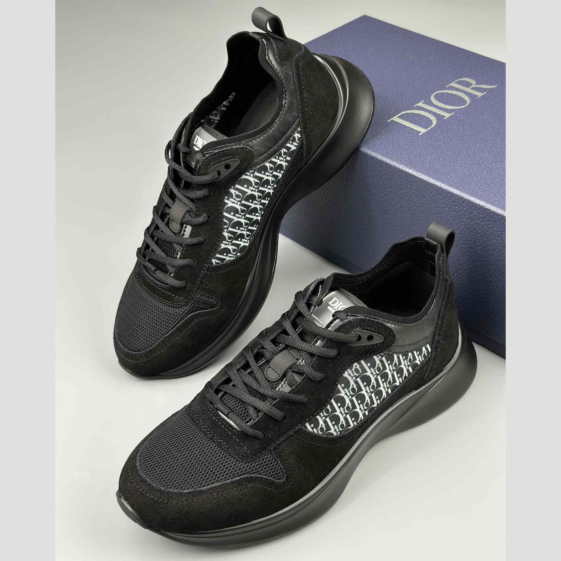 Dior B25 Runner Sneaker   - EUR FASHION