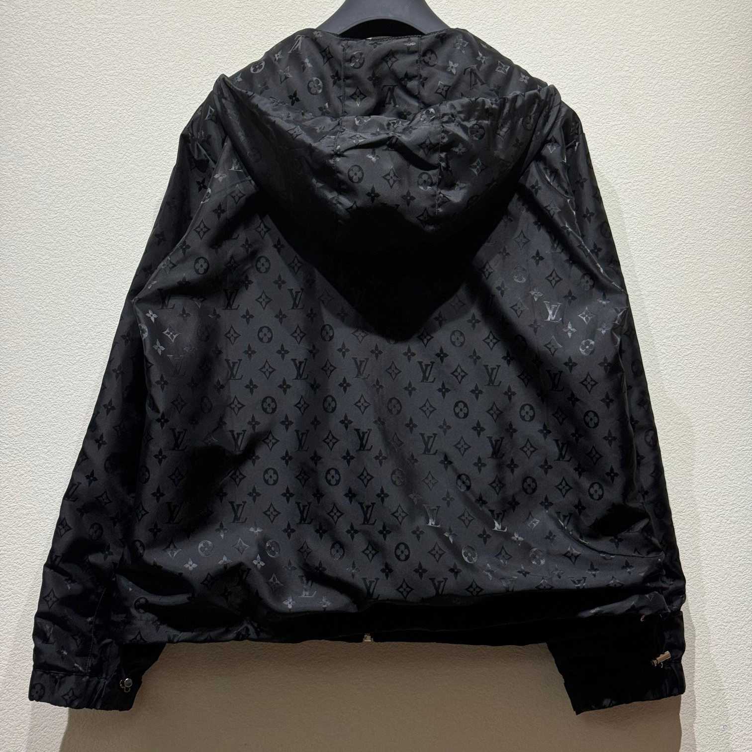 Louis Vuitton Nylon Jacket  - EUR FASHION