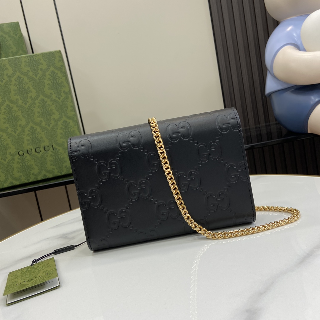 Gucci GG Chain Wallet - EUR FASHION