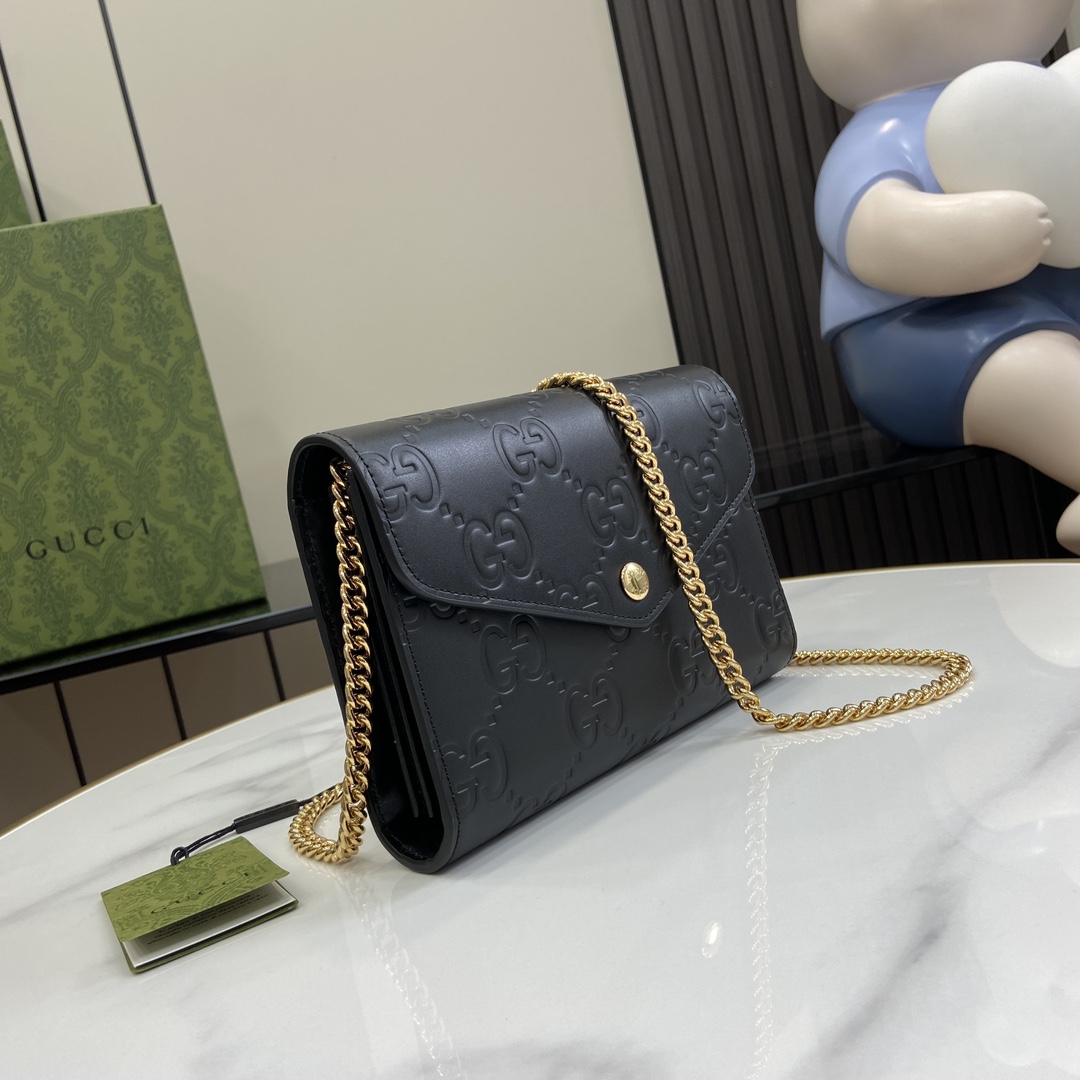 Gucci GG Chain Wallet - EUR FASHION