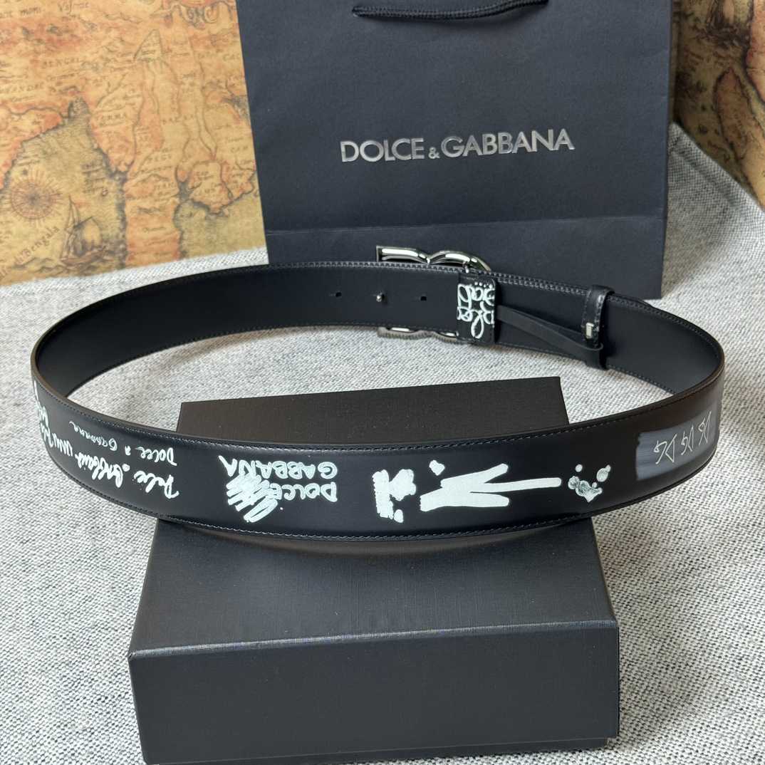 Dolce & Gabbana Graffiti-print Logo-buckle Belt - EUR FASHION