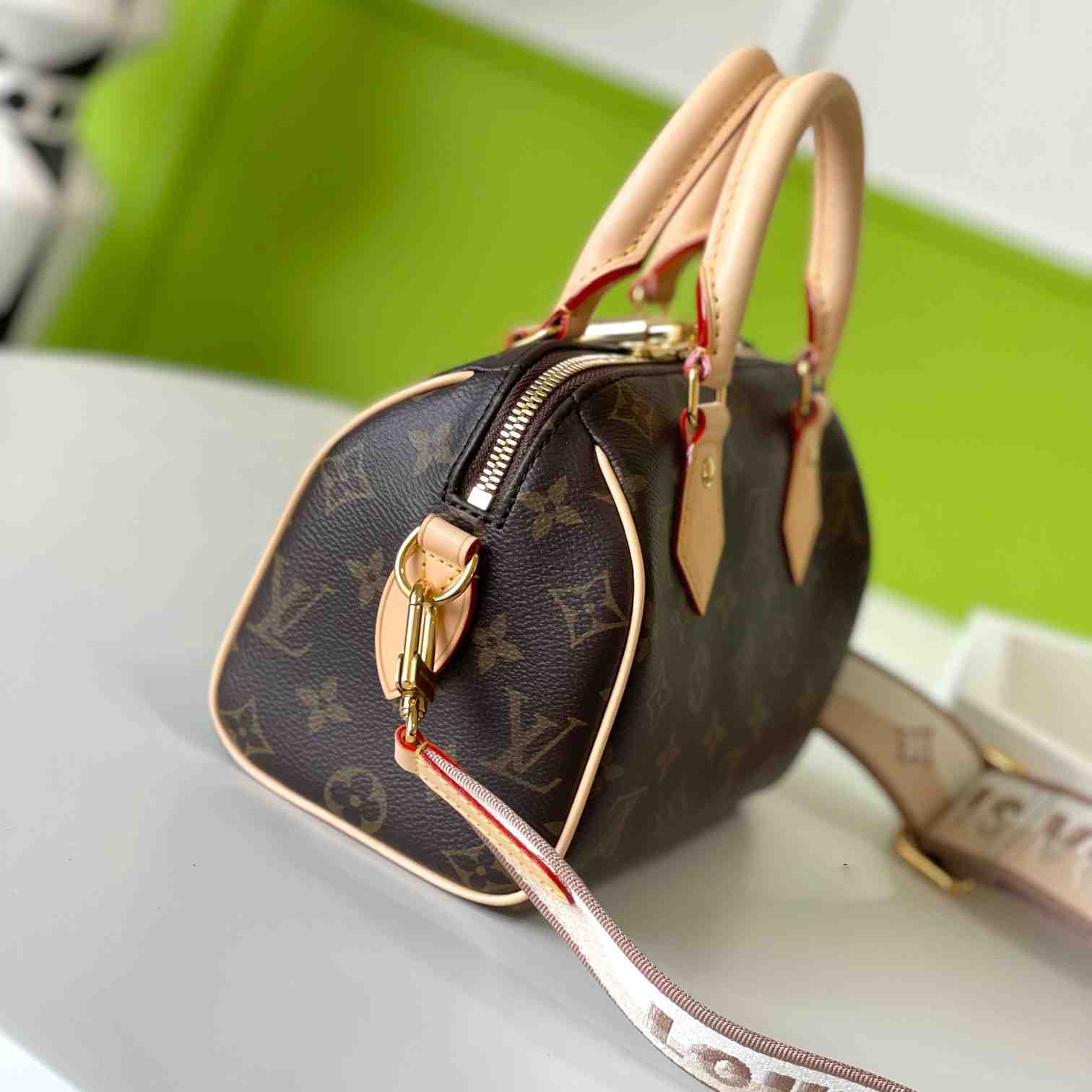 Louis Vuitton Speedy Bandoulière 20   M46222 - EUR FASHION