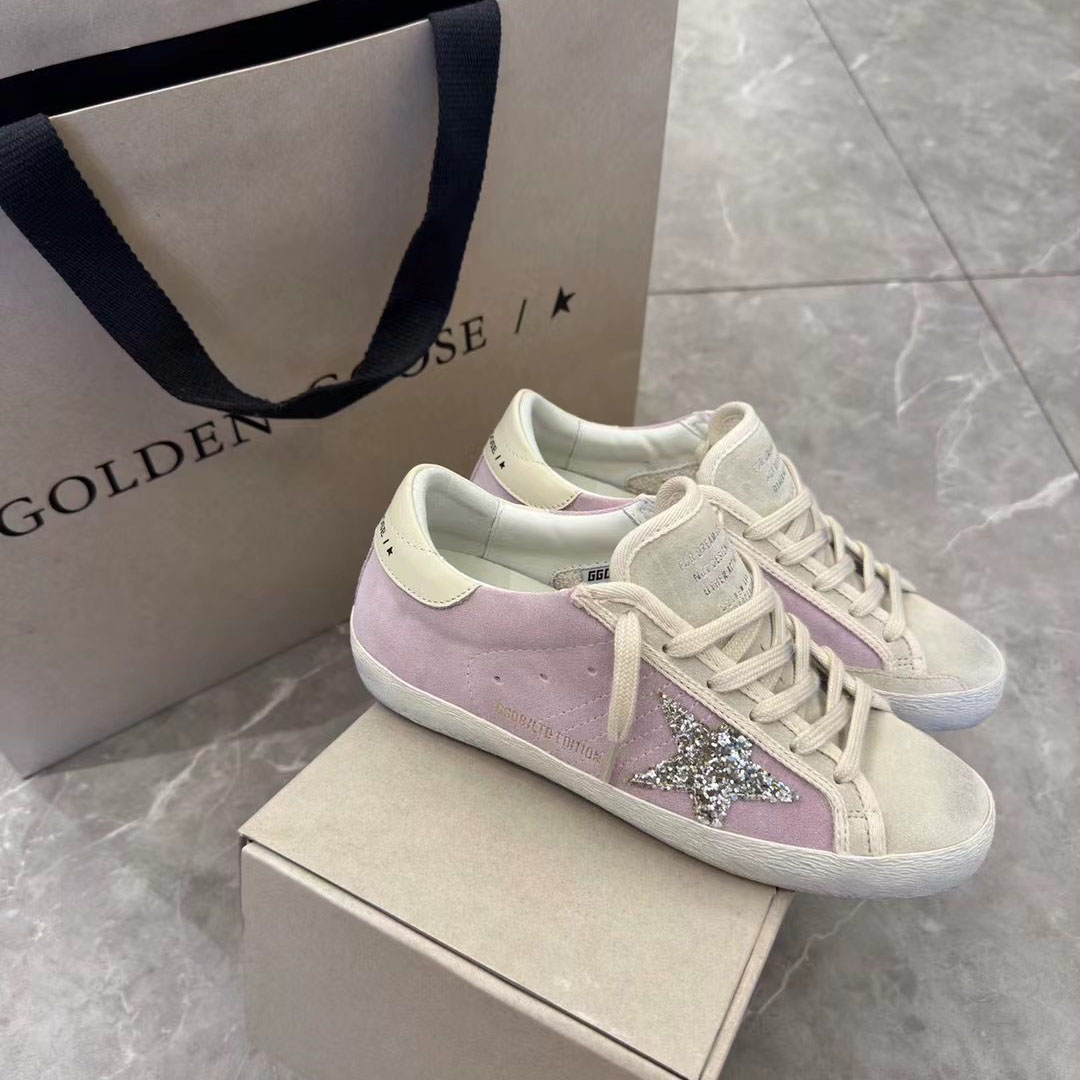 Golden Goose Sneakers - EUR FASHION