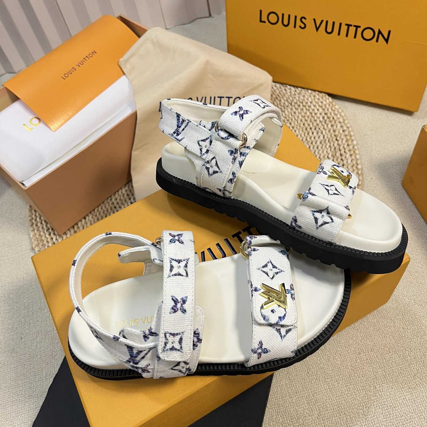 Louis Vuitton LV Sunset Comfort Flat Sandal    - EUR FASHION