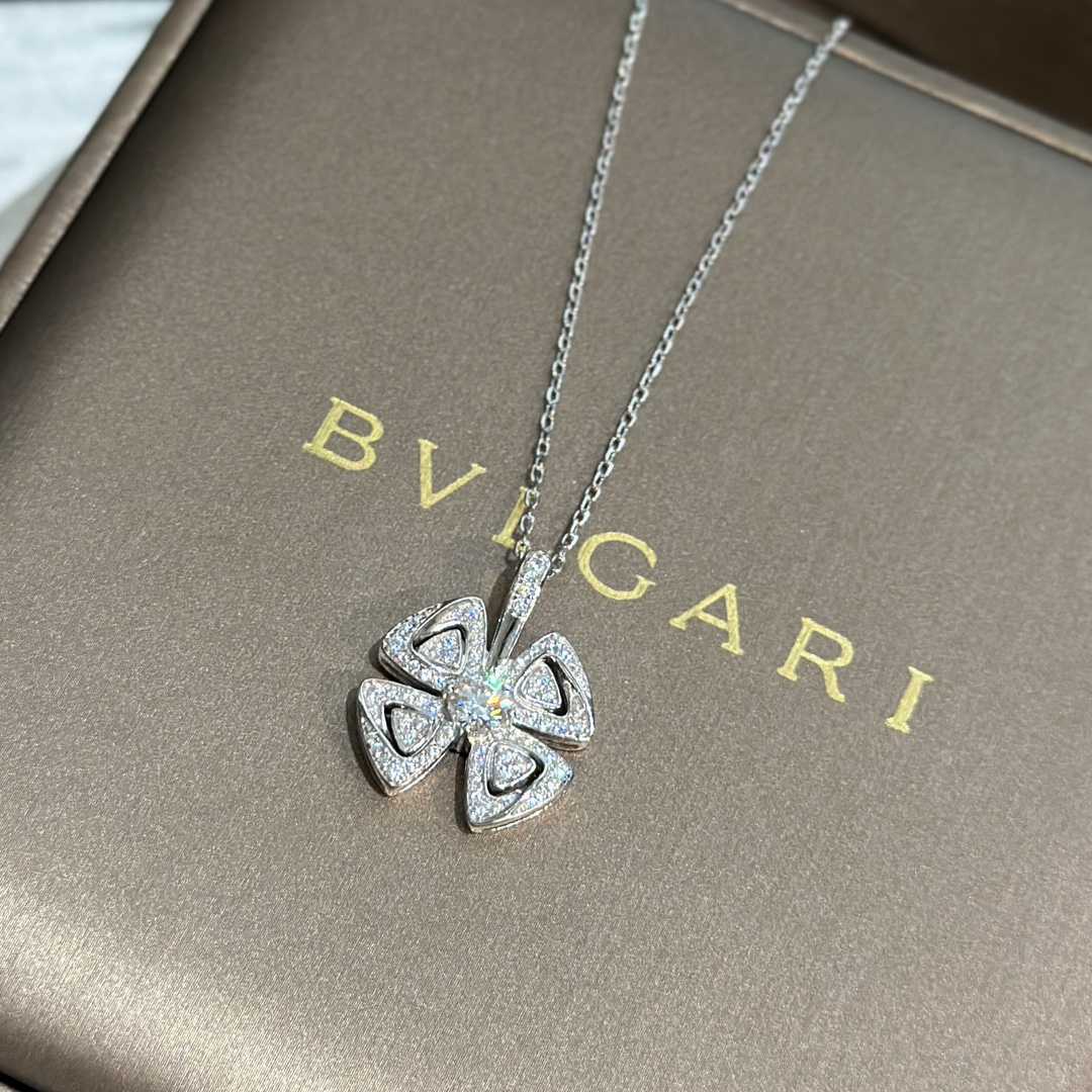 Bvlgari Fiorever Necklace - EUR FASHION