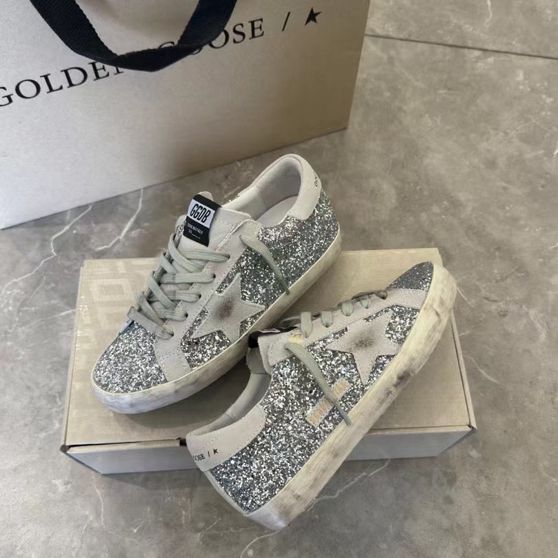 Golden Goose Sneakers - EUR FASHION