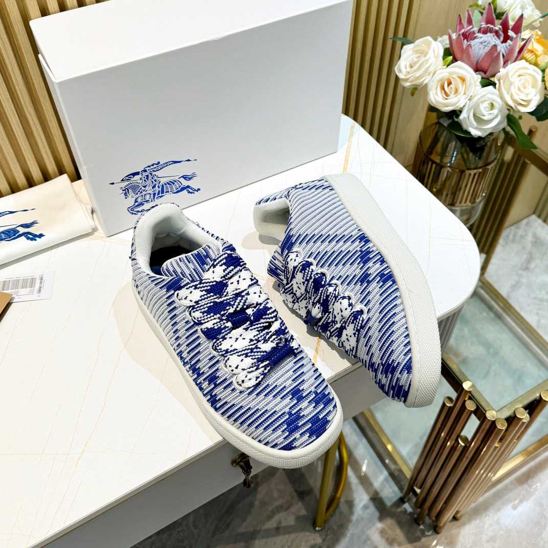 Burberry Check Knit Box Sneakers - EUR FASHION