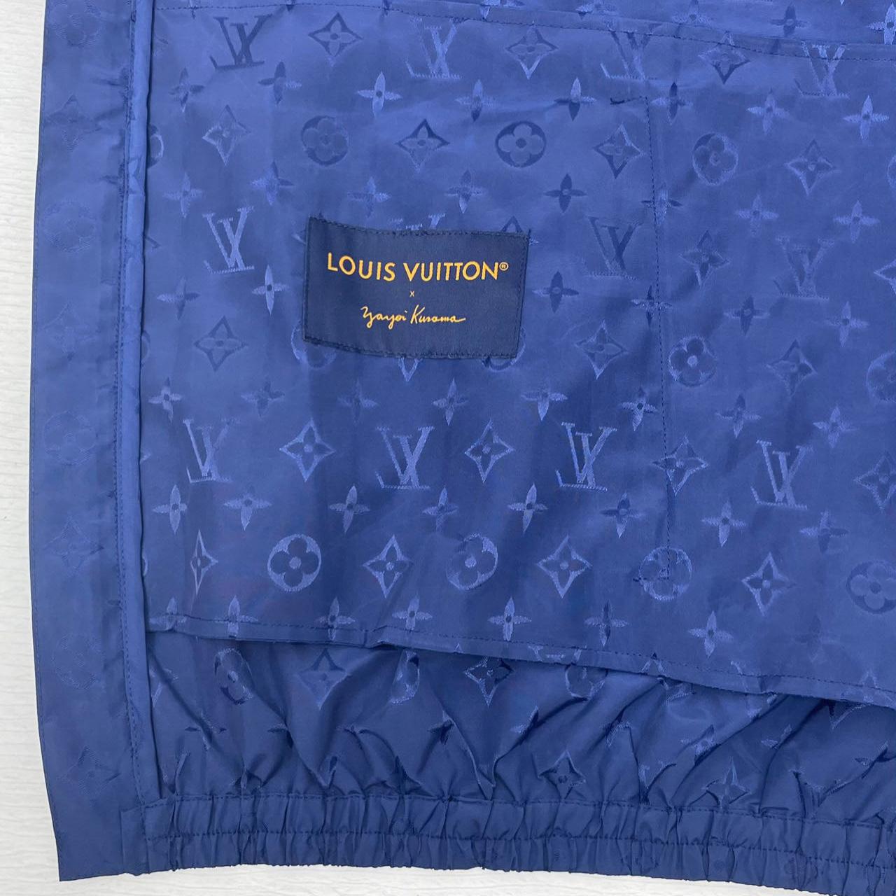 Louis Vuitton LV x YK Monogram Faces Windbreaker    1AB7MQ - EUR FASHION