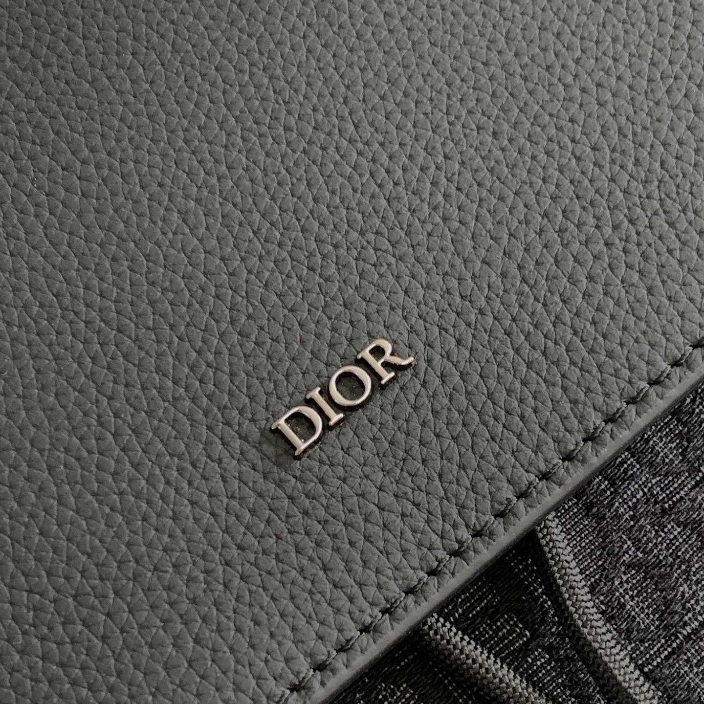 Dior Saddle Backpack  - EUR FASHION