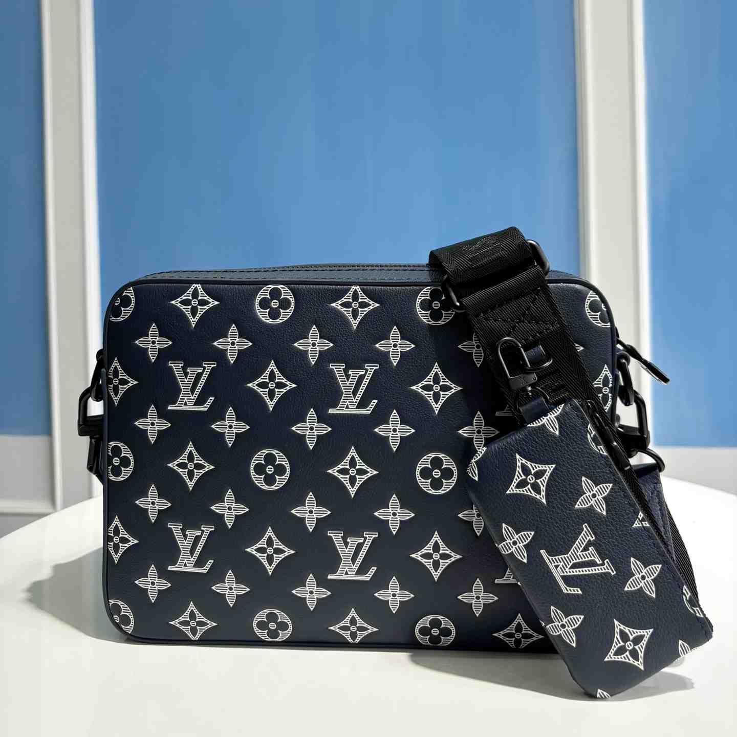 Louis Vuitton Trio Messenger  M24753 - EUR FASHION