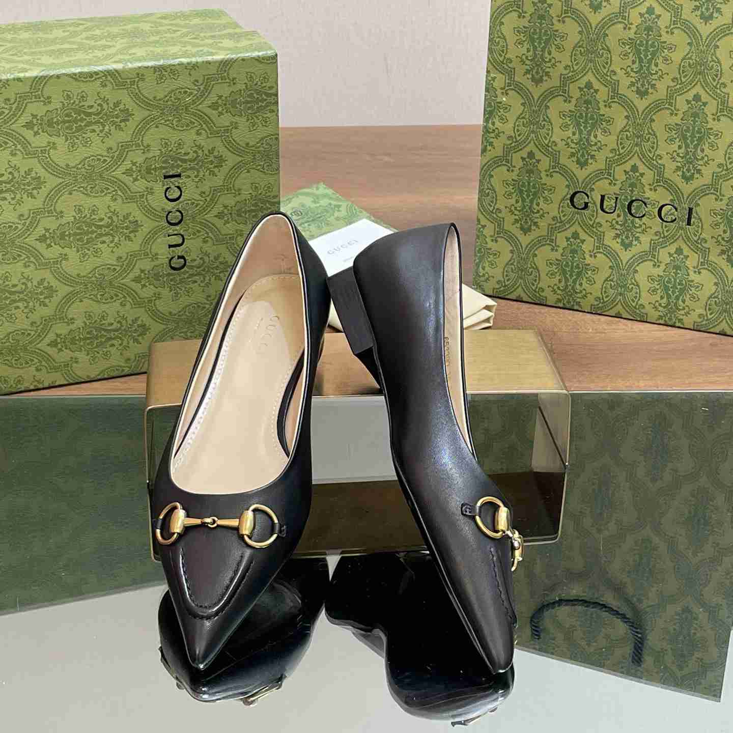 Gucci Women's Ballet Flat With Horsebit - EUR FASHION