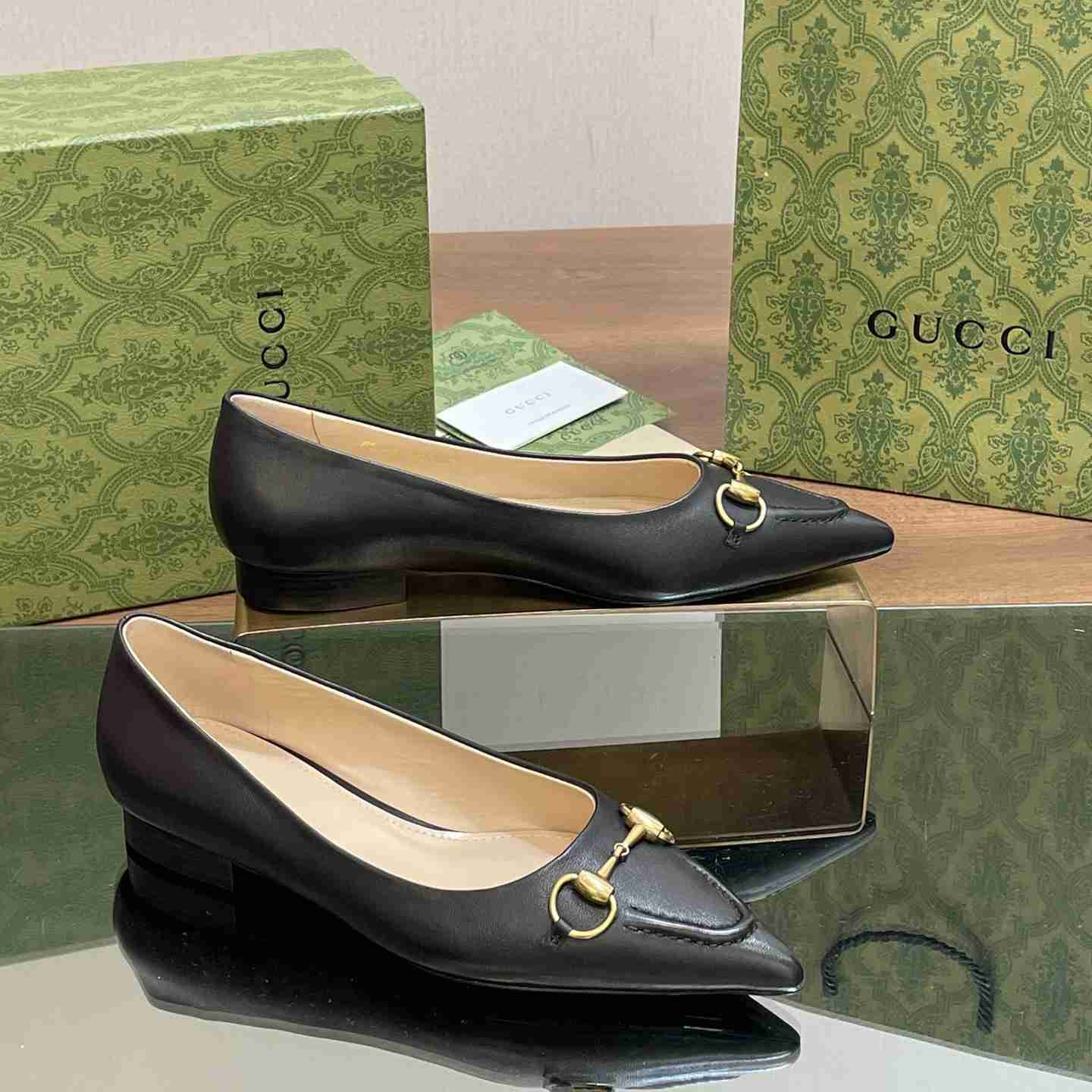 Gucci Women's Ballet Flat With Horsebit - EUR FASHION