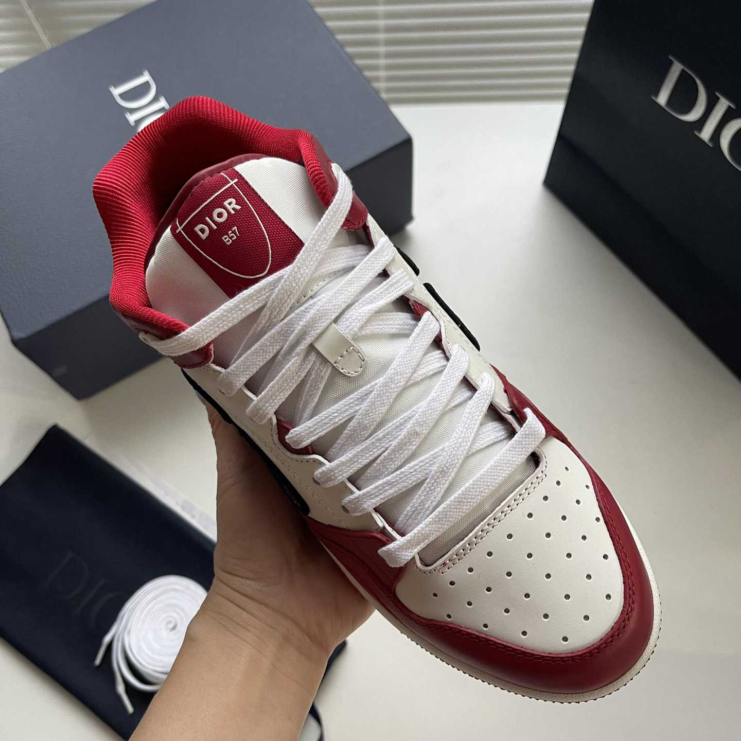 Dior B57 Mid-top Sneaker - EUR FASHION