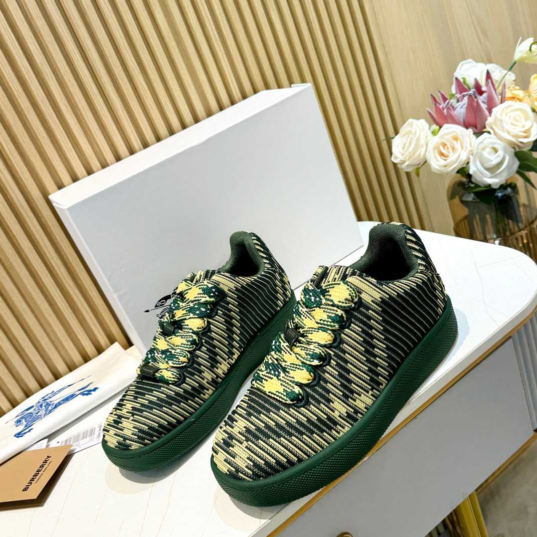 Burberry Check Knit Box Sneakers - EUR FASHION