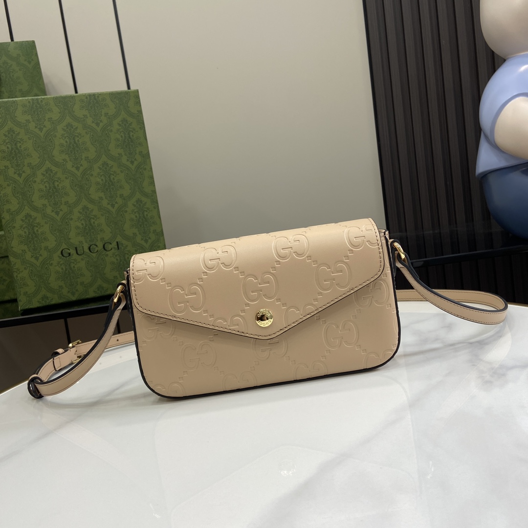 Gucci GG Super Mini Shoulder Bag - EUR FASHION