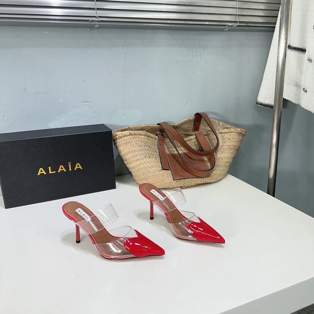 Alaïa Heart Mules in Red  - EUR FASHION