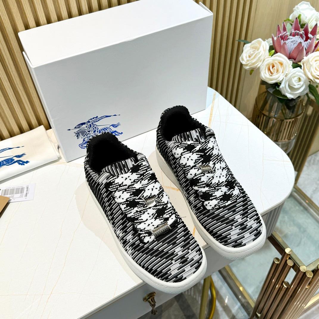 Burberry Check Knit Box Sneakers - EUR FASHION