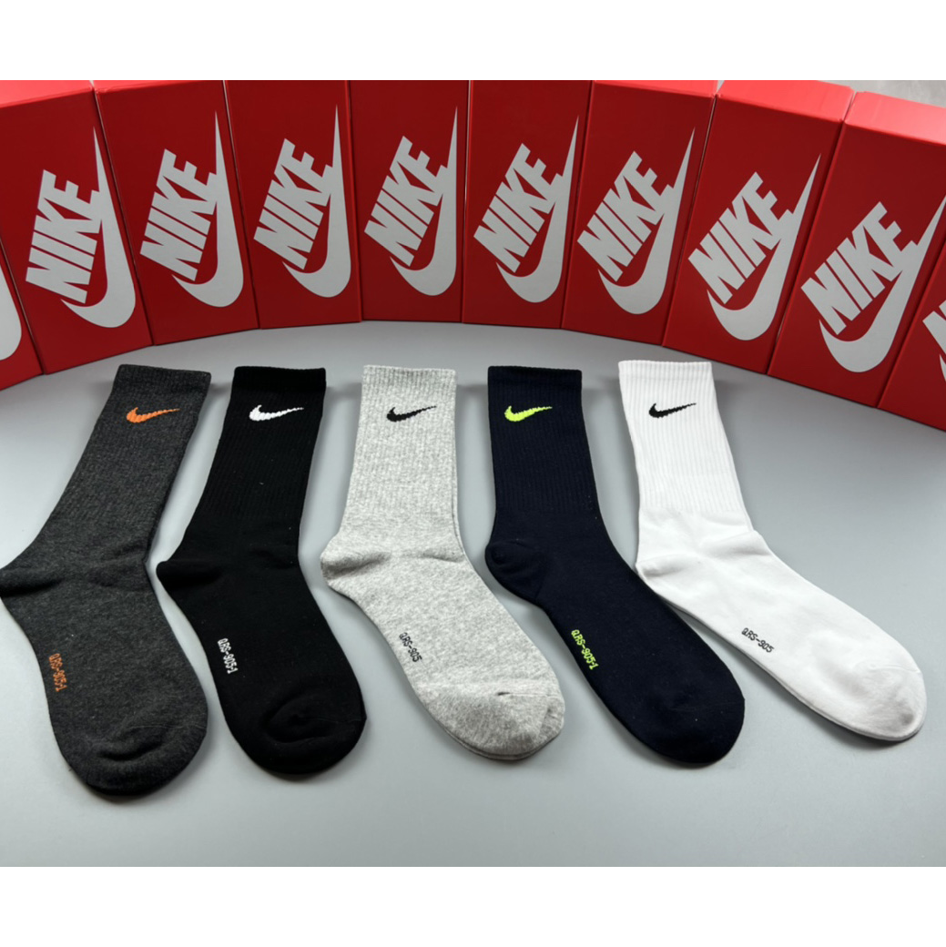 Nike Socks /Box - EUR FASHION