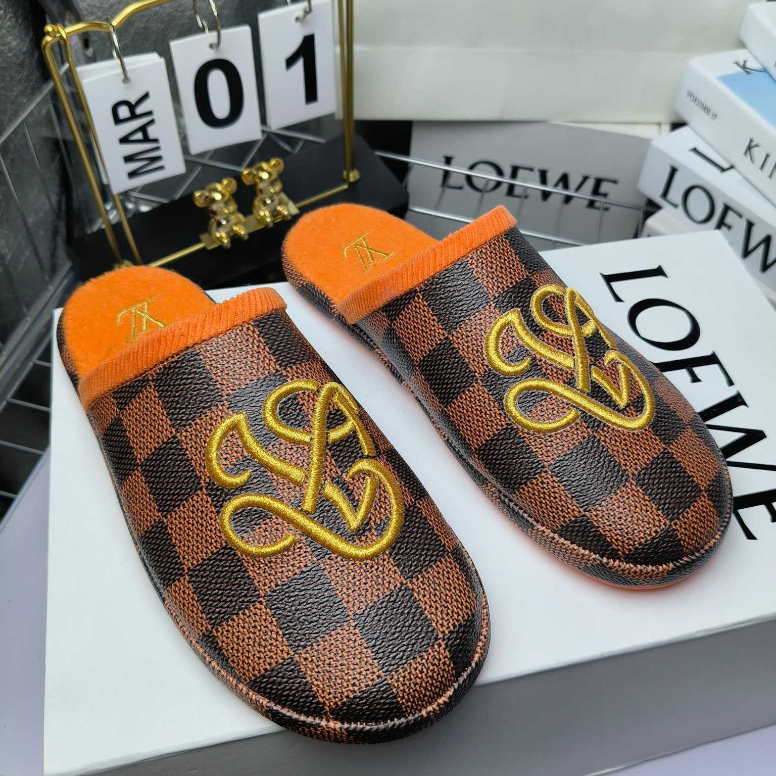 Louis Vuitton LV Palace Slipper   1ACNJB - EUR FASHION