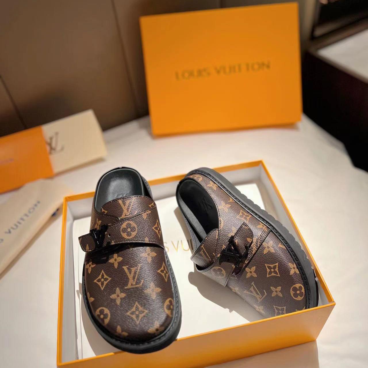 Louis Vuitton LV Easy Mule    1A8WIB - EUR FASHION