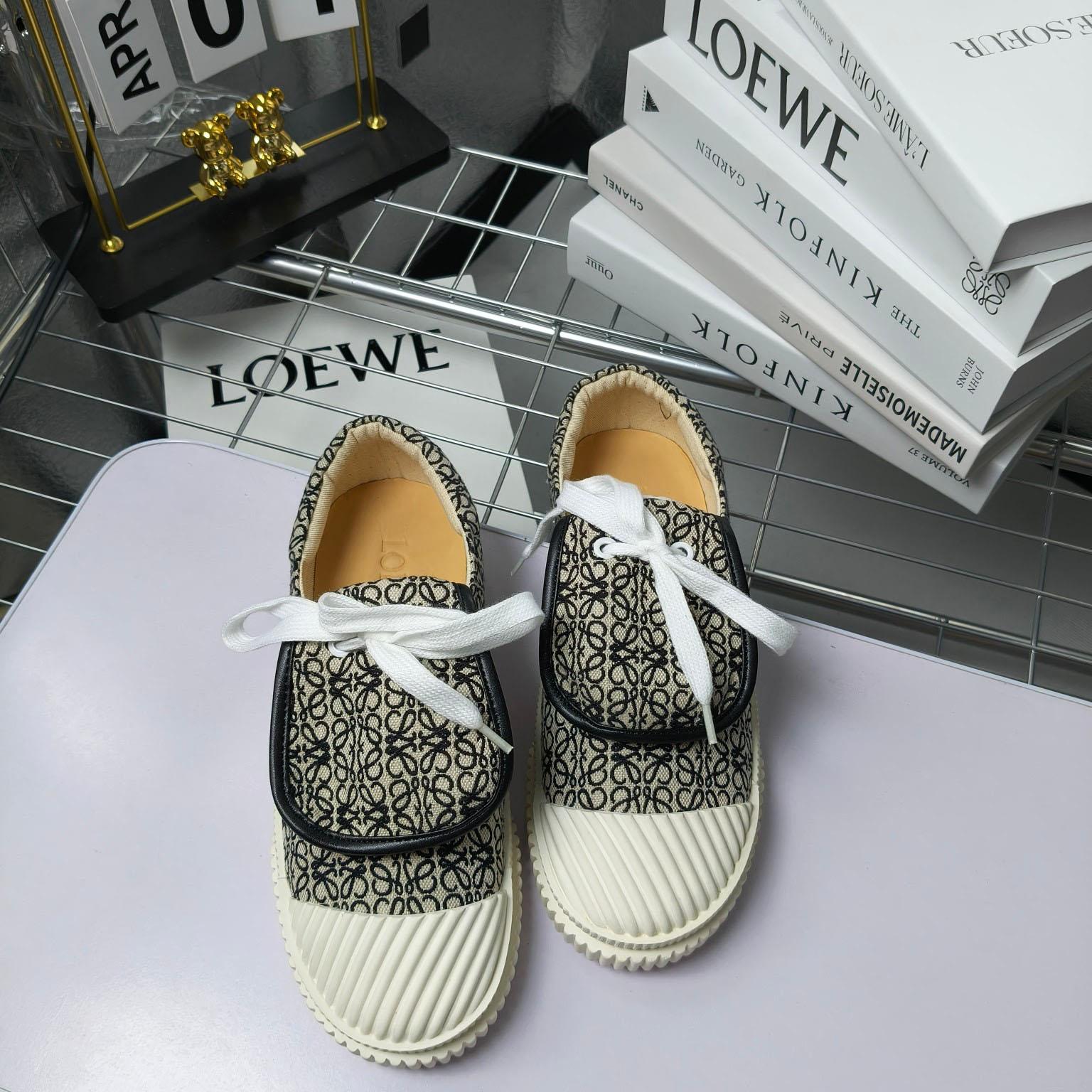 Loewe Anagram Jacquard Flap Low-top Trainers - EUR FASHION