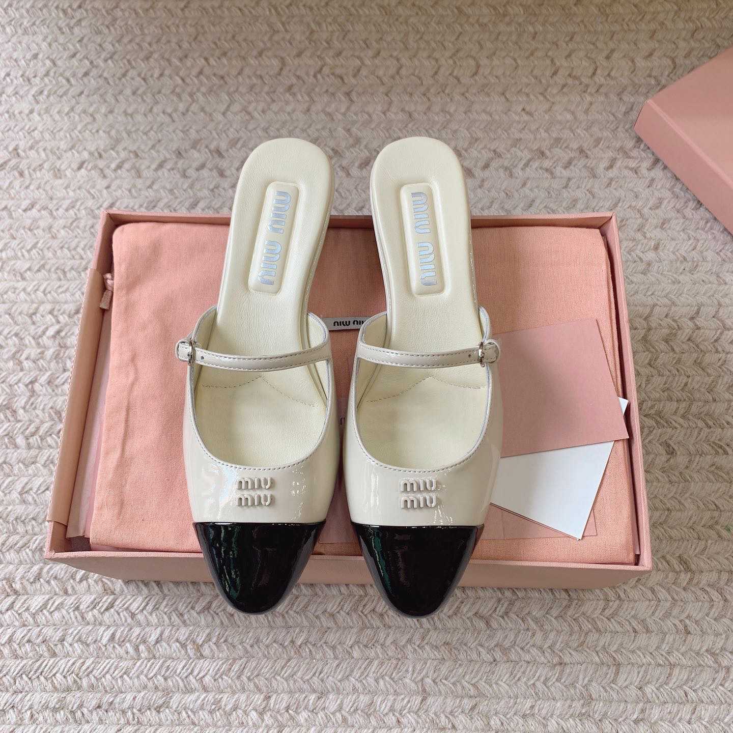 Miu Miu Two-tone Patent Leather Mules - EUR FASHION