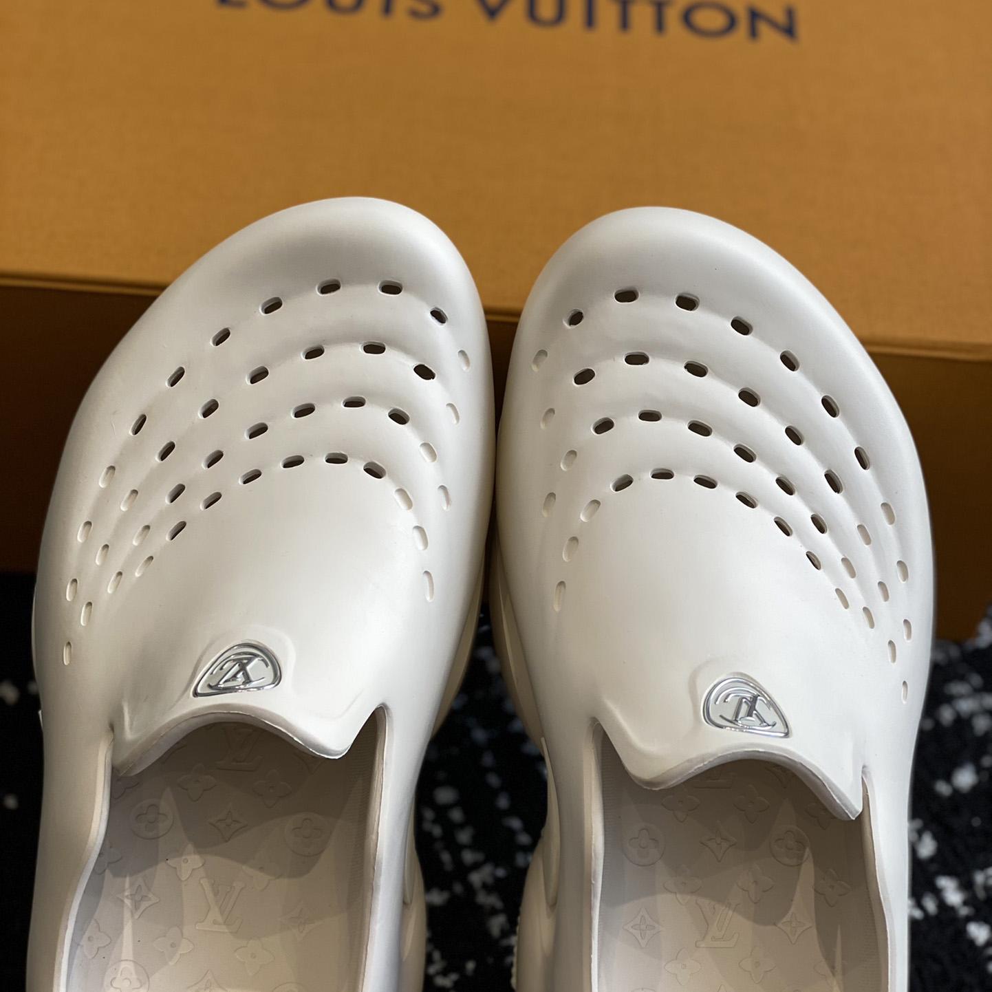 Louis Vuitton LV Shark Clog    - EUR FASHION