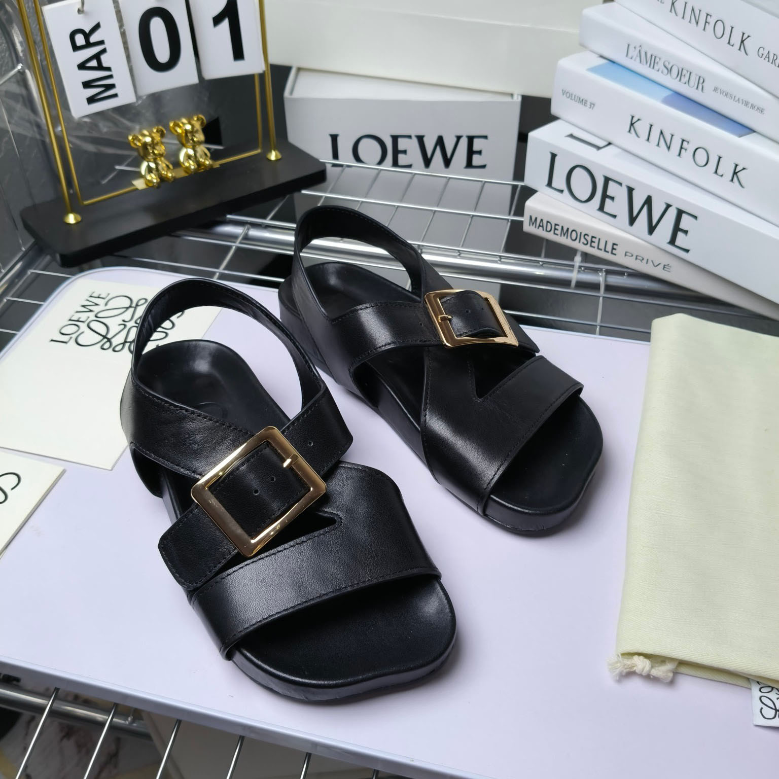 Loewe Ease Buckle Sandal In Vegetal Calfskin - EUR FASHION